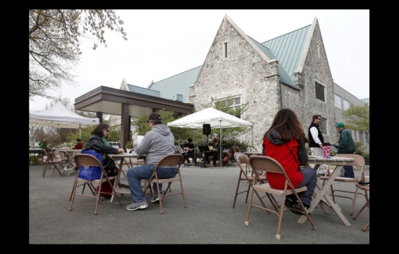 The Farmers Market at St. Stephens